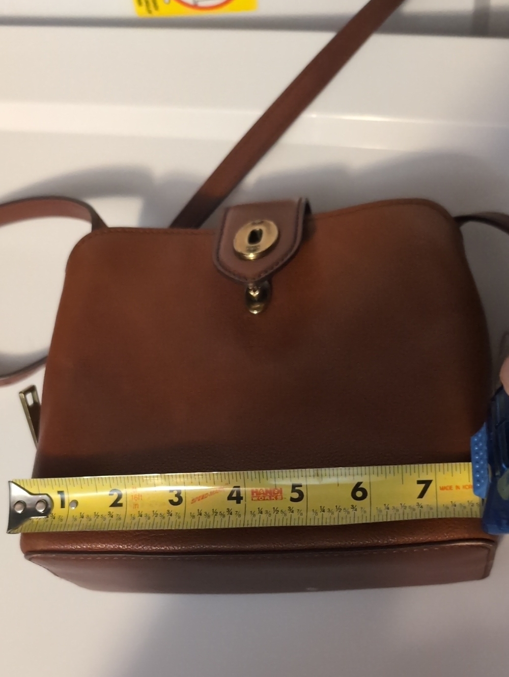 Fossil Lana Crossbody Leather Bag with Gold Accent - Picture 10 of 17